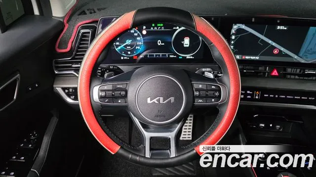 Kia Sportage — фото 13