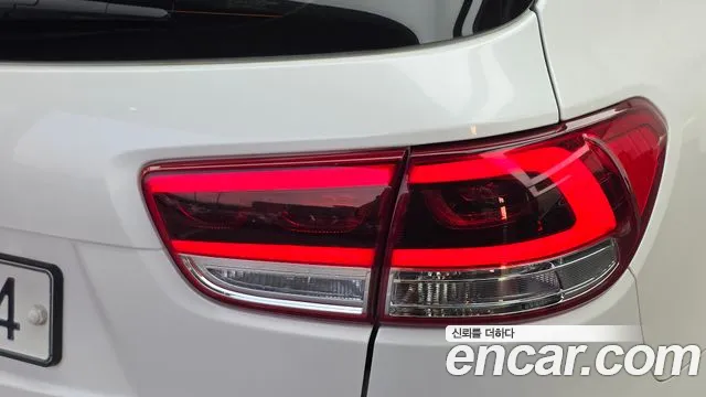 Kia Sorento — фото 23