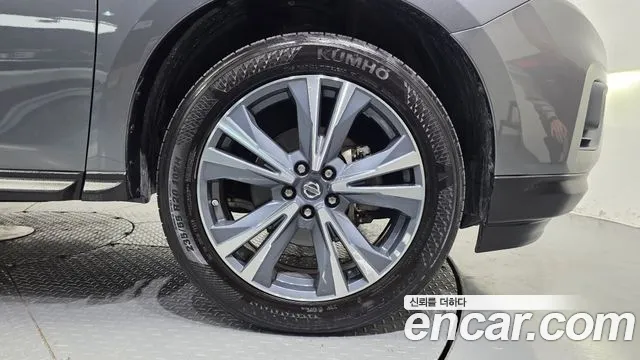 Nissan Pathfinder — фото 21