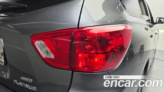 Nissan Pathfinder — фото 23