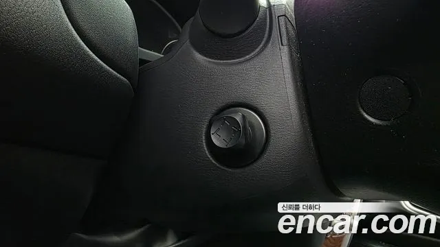 Nissan Pathfinder — фото 30