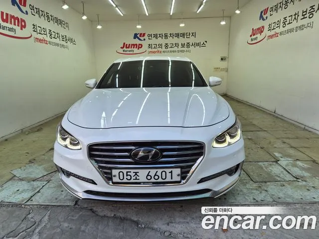 Hyundai Grandeur — фото 1
