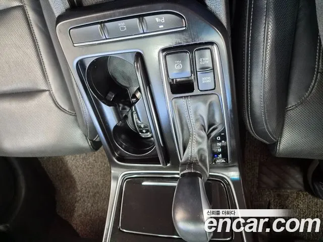 Hyundai Grandeur — фото 12