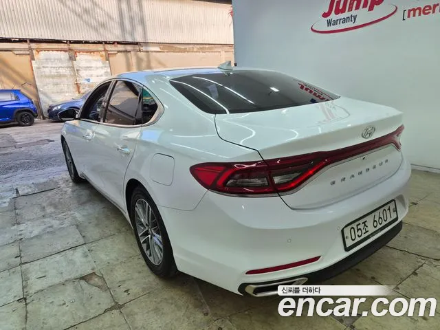 Hyundai Grandeur — фото 17