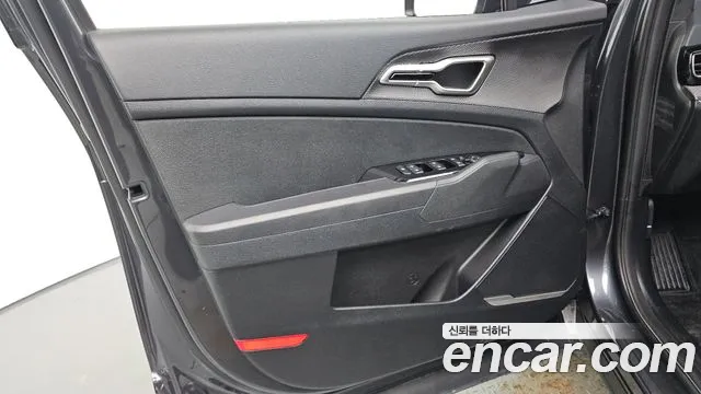 Kia Sportage — фото 24