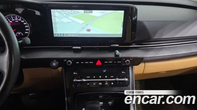 Kia Carnival — фото 13