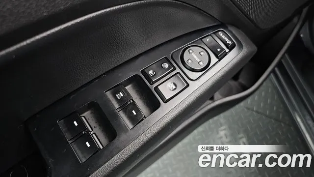 Hyundai Avante — фото 12