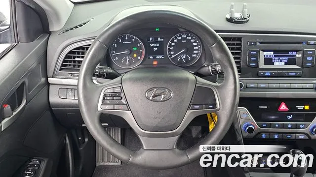 Hyundai Avante — фото 14