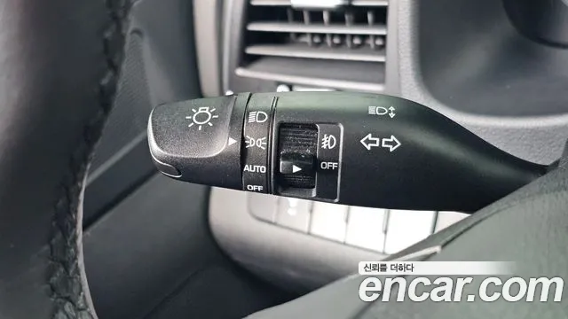 Hyundai Avante — фото 19