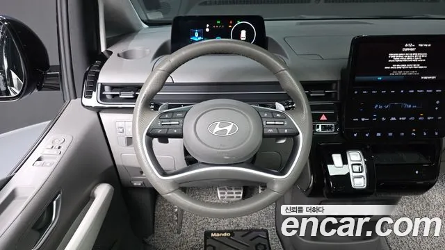 Hyundai Staria — фото 13