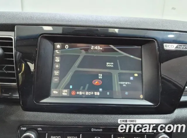 Kia Niro — фото 14