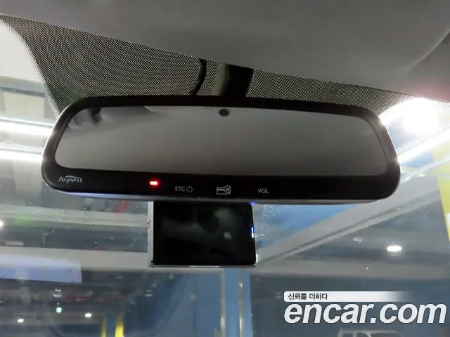 Hyundai Starex — фото 16