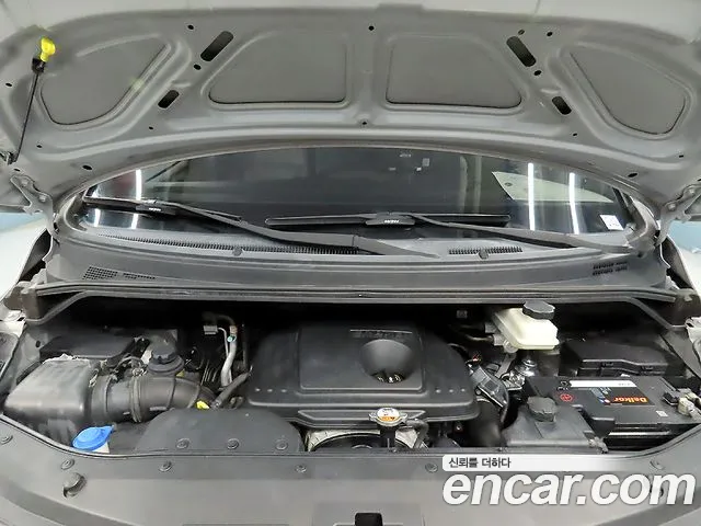 Hyundai Starex — фото 19