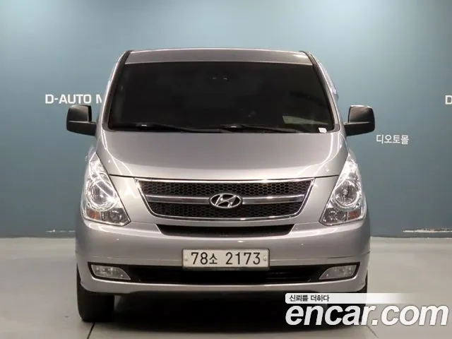Hyundai Starex — фото 2