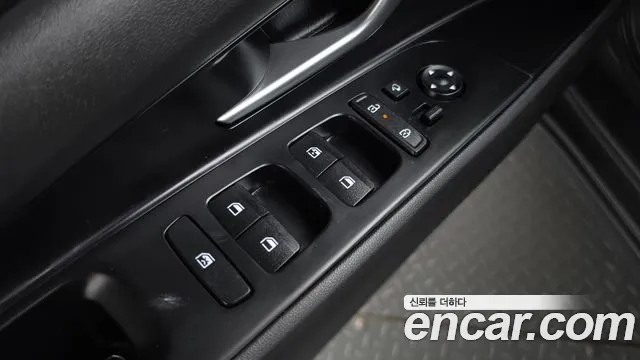 Hyundai Avante — фото 19