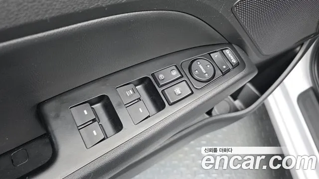 Hyundai Avante — фото 29