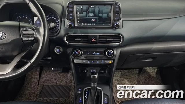 Hyundai Kona — фото 14