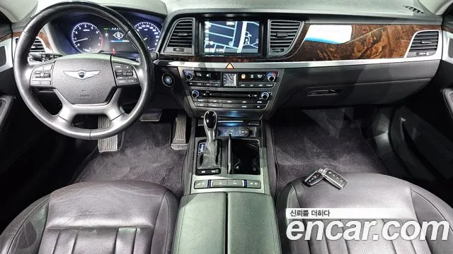 Hyundai Genesis — фото 7