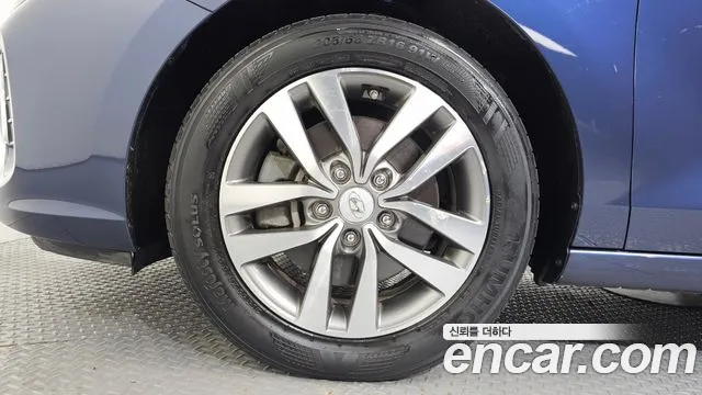 Hyundai i30 — фото 4