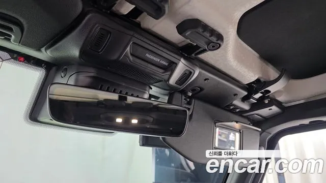 Jeep Wrangler — фото 17