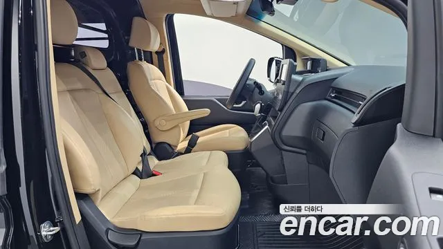 Hyundai Staria — фото 11