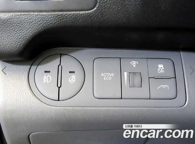 Hyundai Starex — фото 13