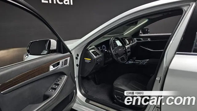 Genesis G80 — фото 10