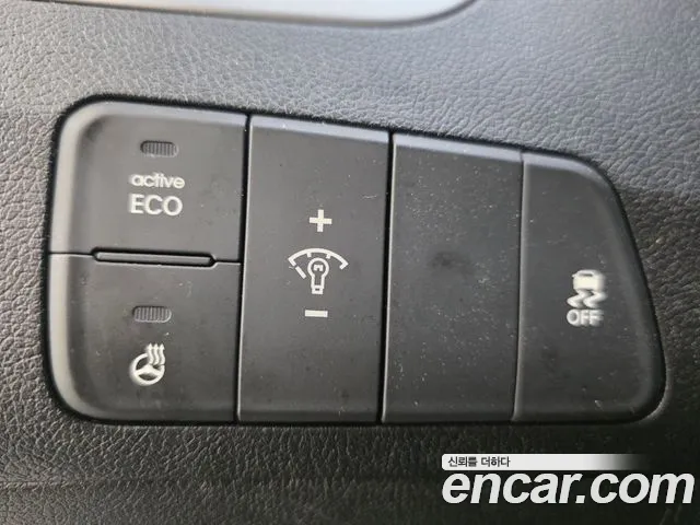 Hyundai Avante — фото 15