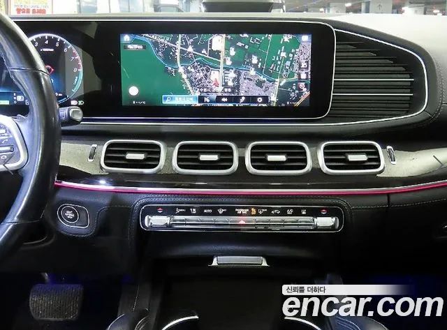 Mercedes-Benz GLE-Class — фото 11