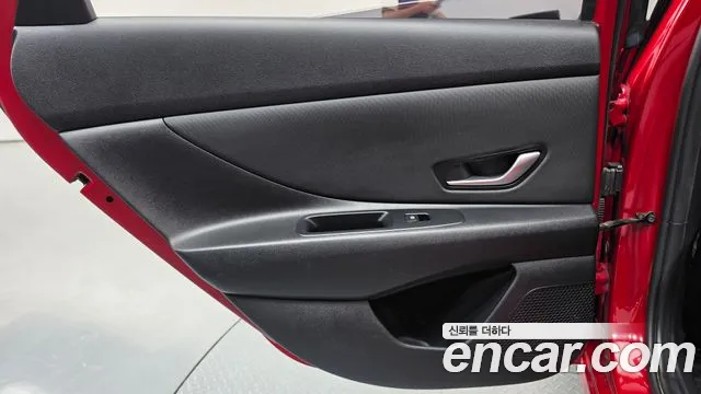 Hyundai Avante — фото 25