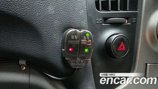 Hyundai Starex — фото 16
