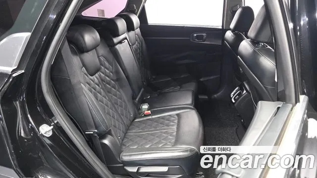 Kia Sorento — фото 12
