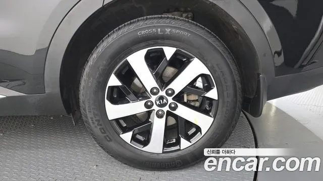 Kia Sorento — фото 21