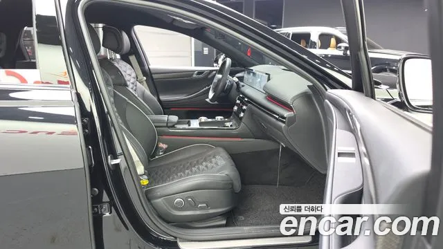 Genesis G80 — фото 10