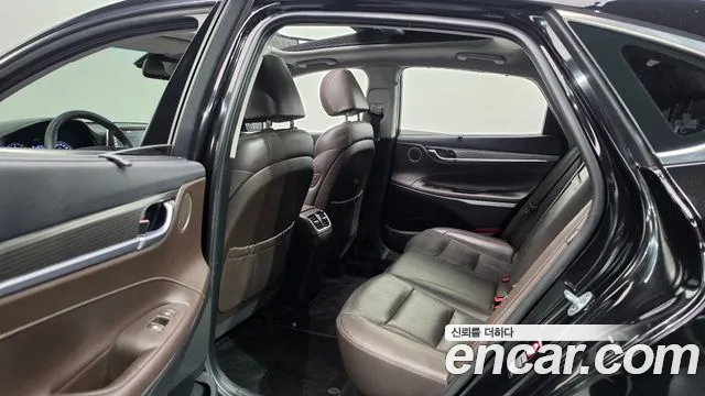 Hyundai Grandeur — фото 11