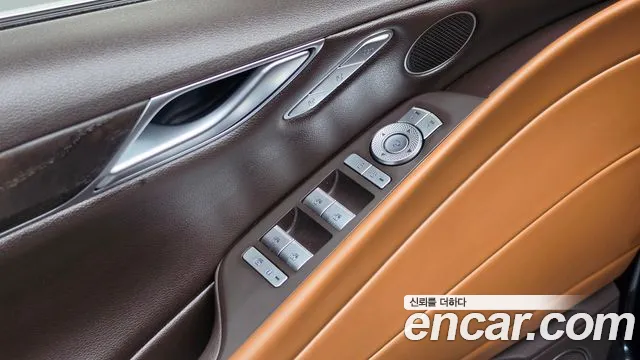 Genesis G80 — фото 28