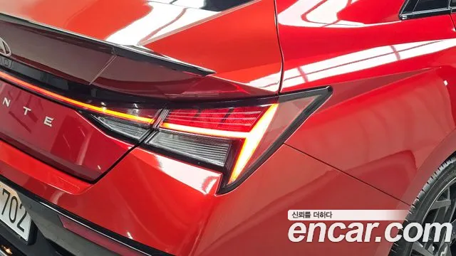 Hyundai Avante — фото 23