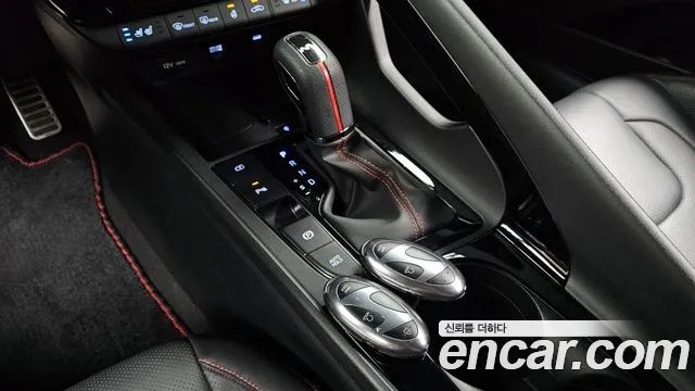 Hyundai Avante — фото 9