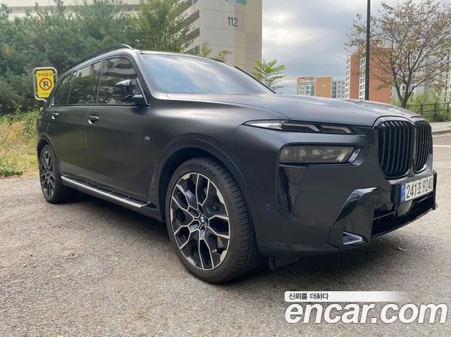 BMW X7 — фото 3