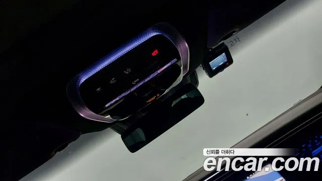 Mercedes-Benz EQS — фото 17