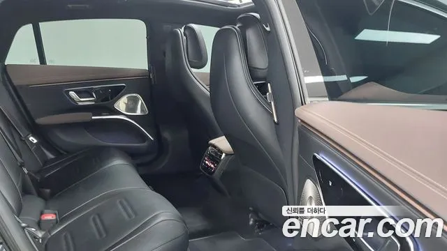 Mercedes-Benz EQS — фото 10
