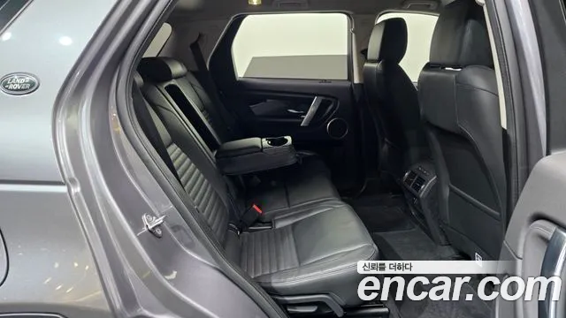 Land Rover Discovery Sport — фото 12