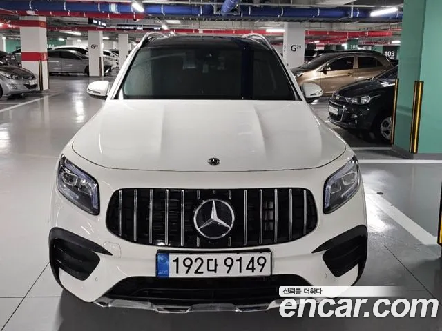 Mercedes-Benz GLB-Class — фото 1