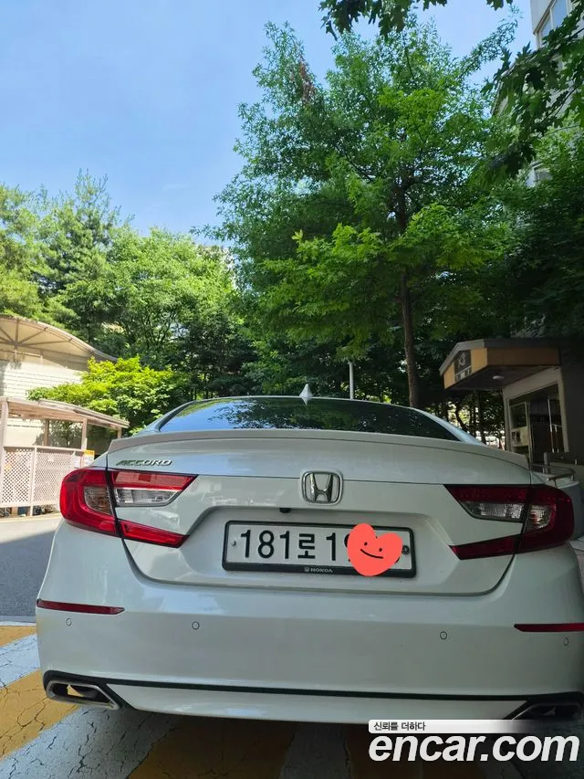 Honda Accord — фото 19