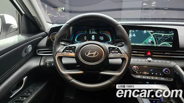 Hyundai Avante — фото 13