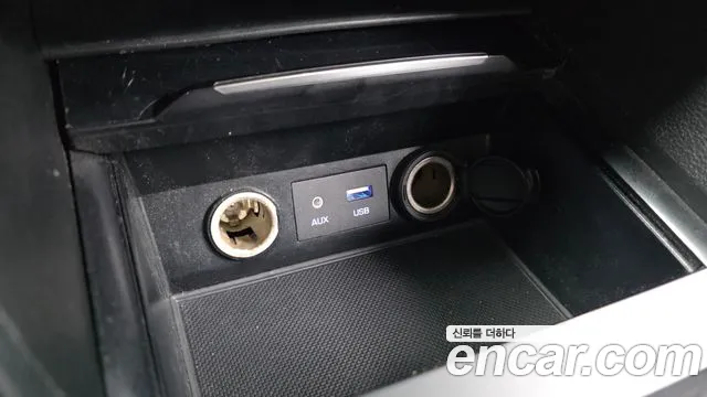 Hyundai Avante — фото 16