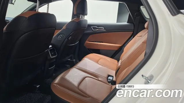 Kia Sportage — фото 27