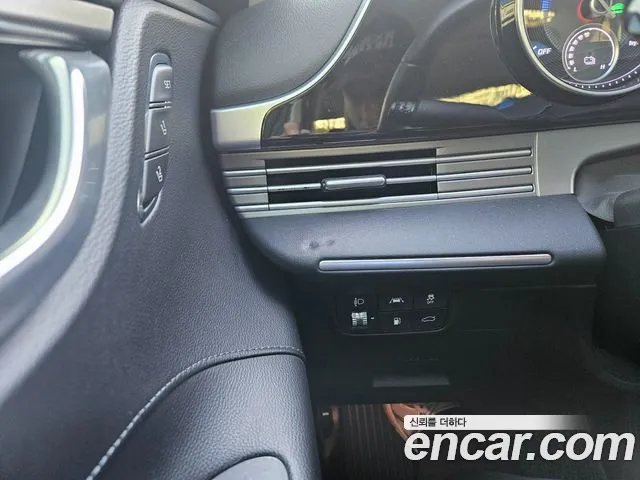 Hyundai Grandeur — фото 13