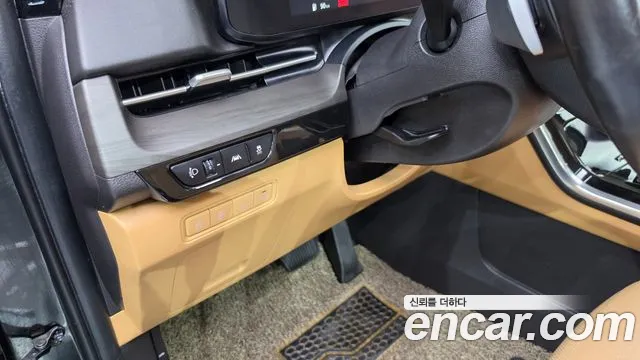 Kia Carnival — фото 18