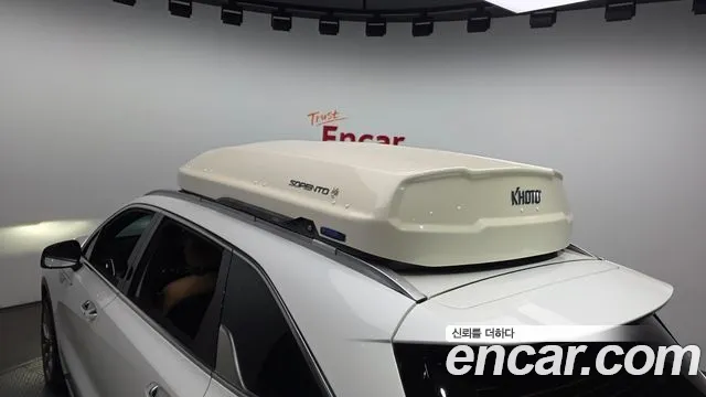 Kia Sorento — фото 18